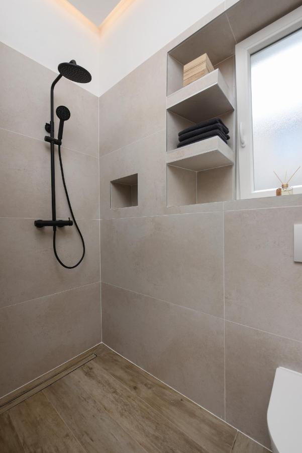 New!Beautiful Modern Bedrooms And Apt Old Town Zadar- Great Location エクステリア 写真