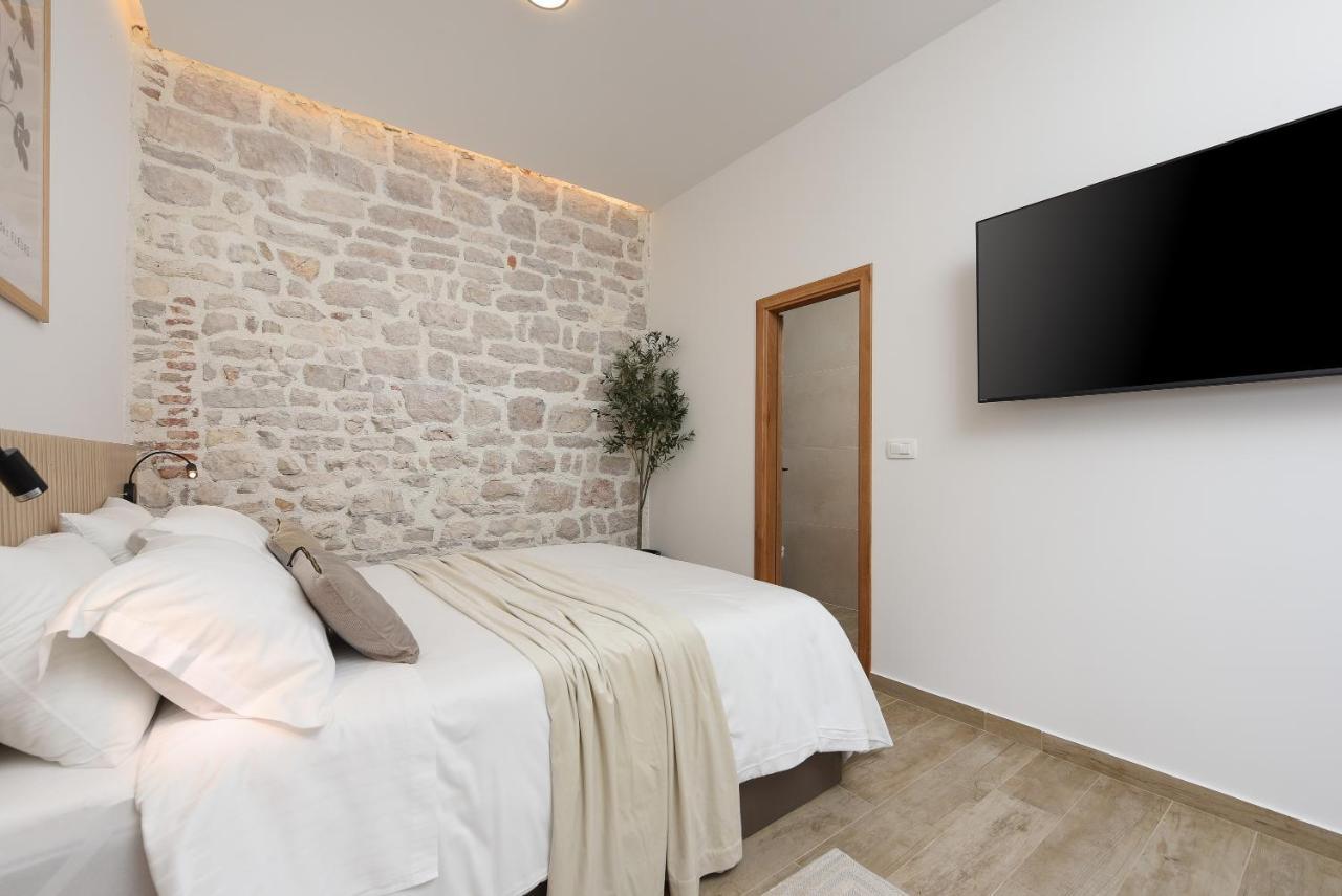 New!Beautiful Modern Bedrooms And Apt Old Town Zadar- Great Location エクステリア 写真