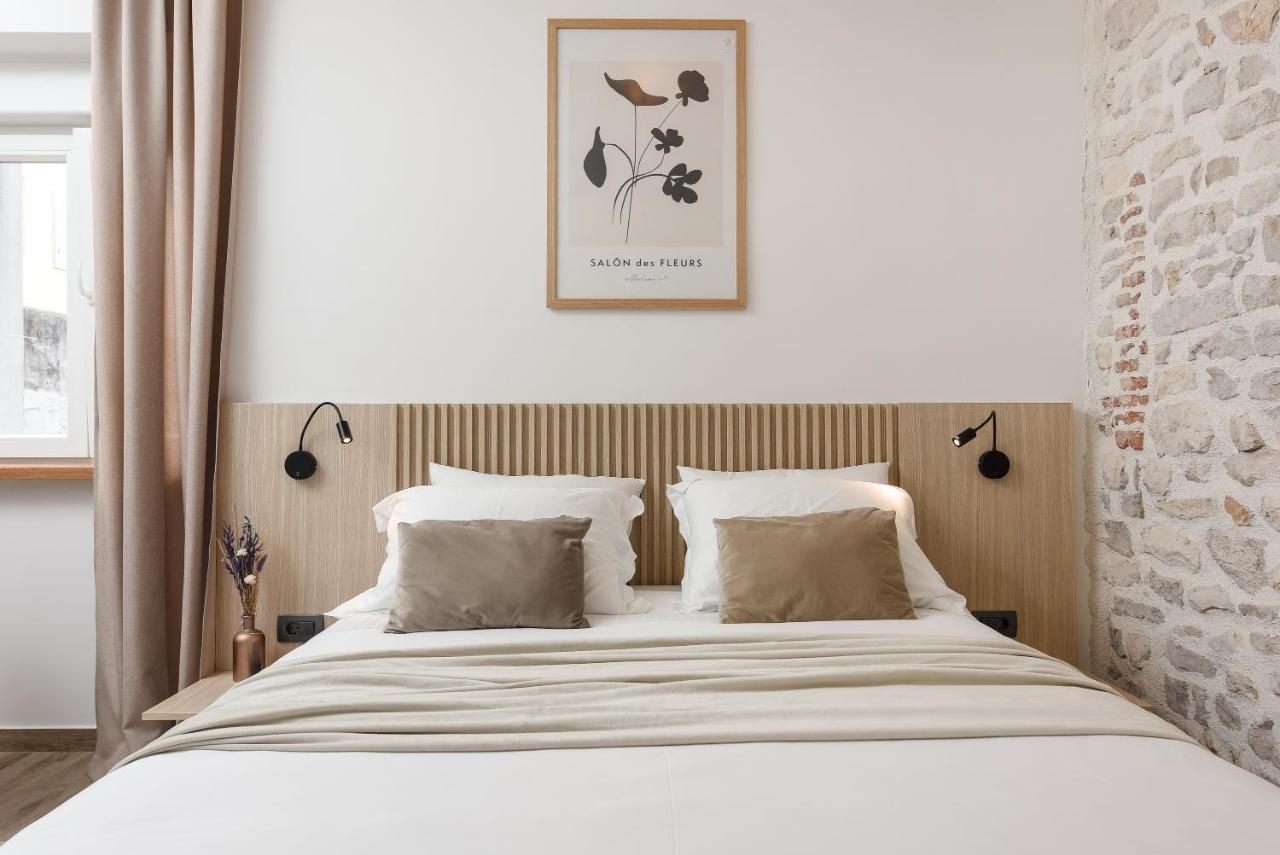 New!Beautiful Modern Bedrooms And Apt Old Town Zadar- Great Location エクステリア 写真