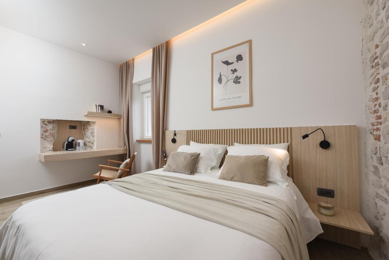 New!Beautiful Modern Bedrooms And Apt Old Town Zadar- Great Location エクステリア 写真